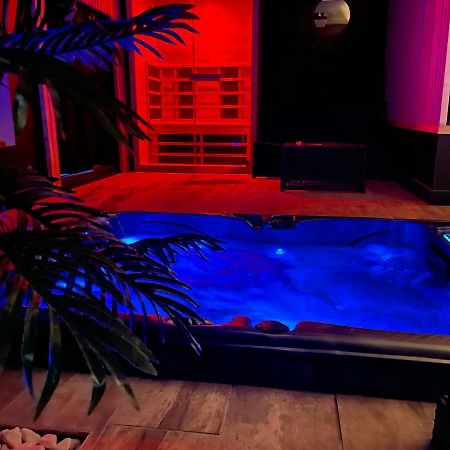 La Suite Grenoble Spa Jacuzzi Et Sauna Privatif 외부 사진