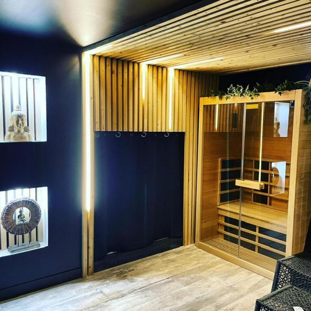 La Suite Grenoble Spa Jacuzzi Et Sauna Privatif 외부 사진
