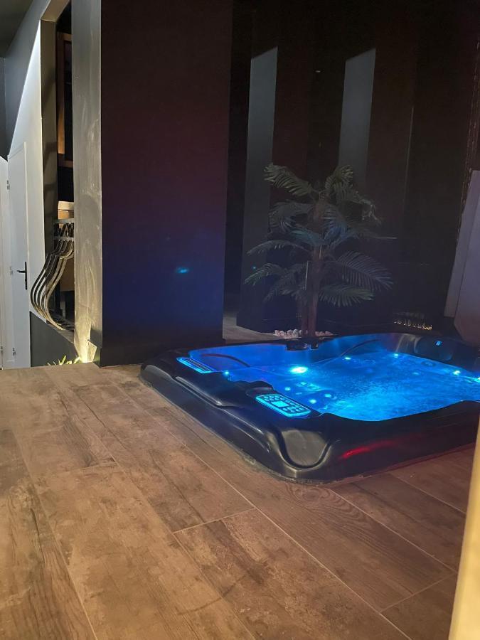 La Suite Grenoble Spa Jacuzzi Et Sauna Privatif 외부 사진